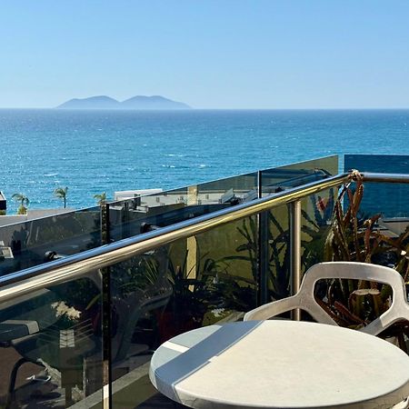 Spectacular Seaview Apartment Vlorë Extérieur photo