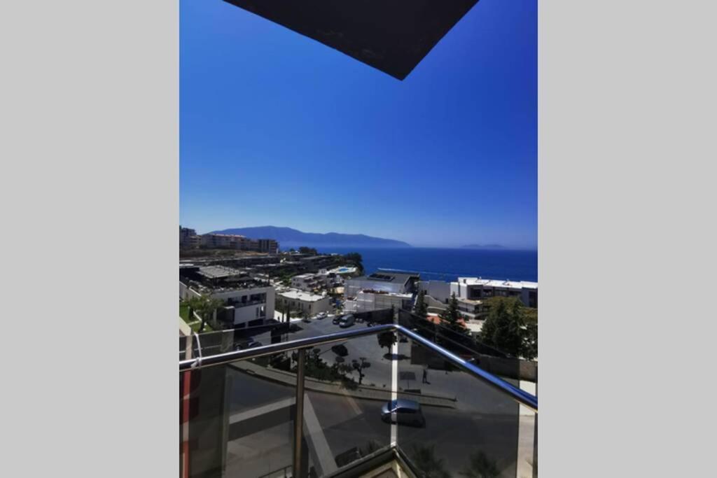 Spectacular Seaview Apartment Vlorë Extérieur photo