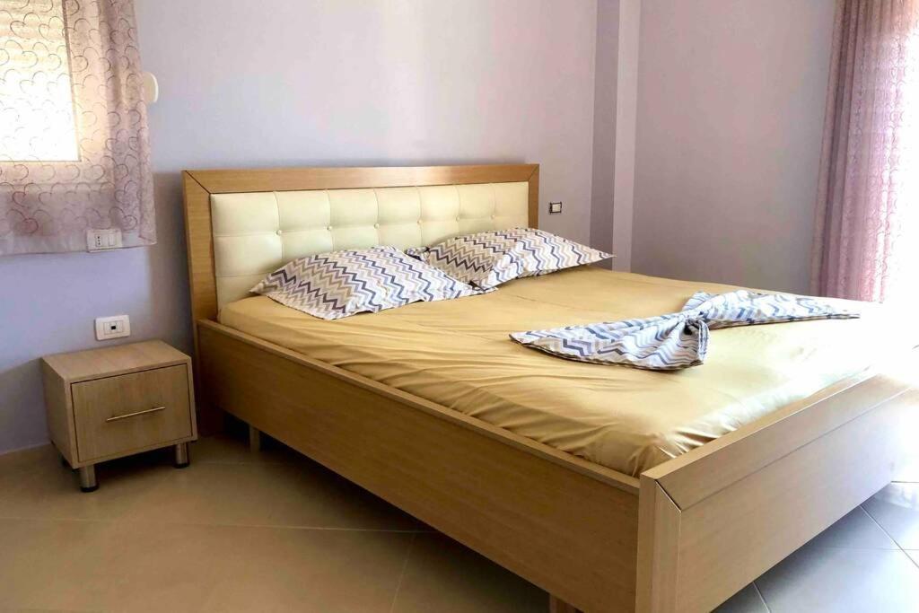 Spectacular Seaview Apartment Vlorë Extérieur photo