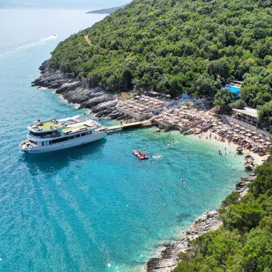 Spectacular Seaview Apartment Vlorë Extérieur photo