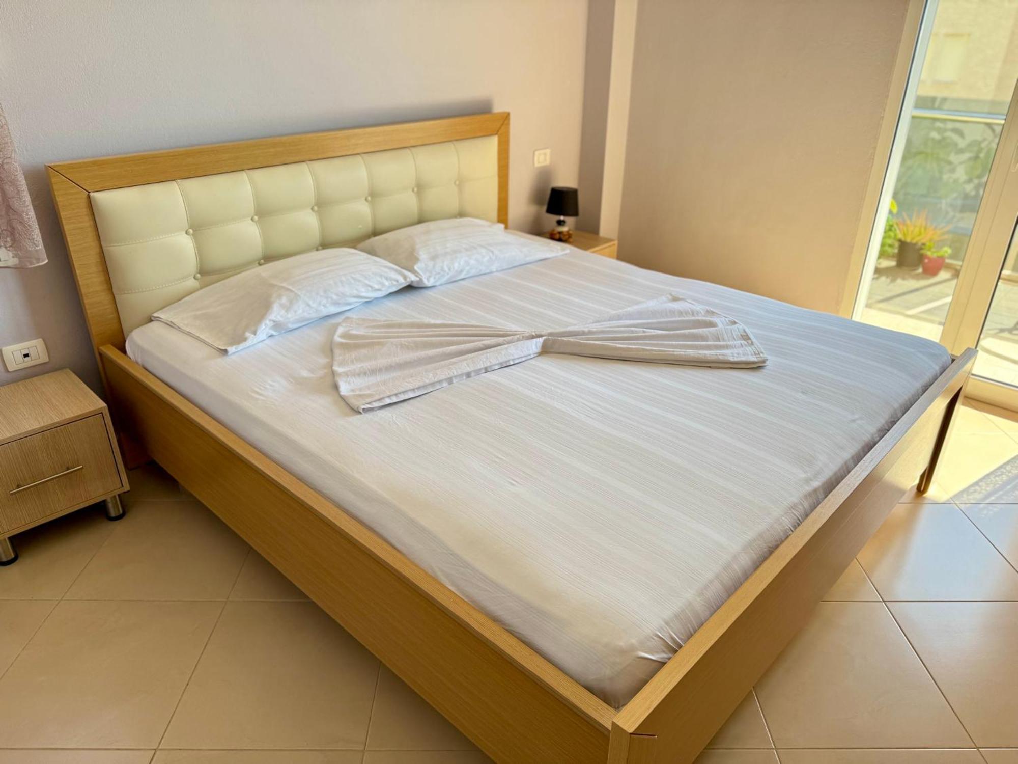 Spectacular Seaview Apartment Vlorë Extérieur photo