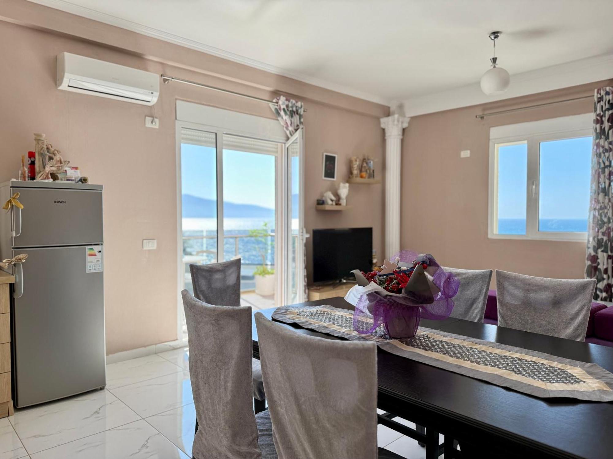 Spectacular Seaview Apartment Vlorë Extérieur photo
